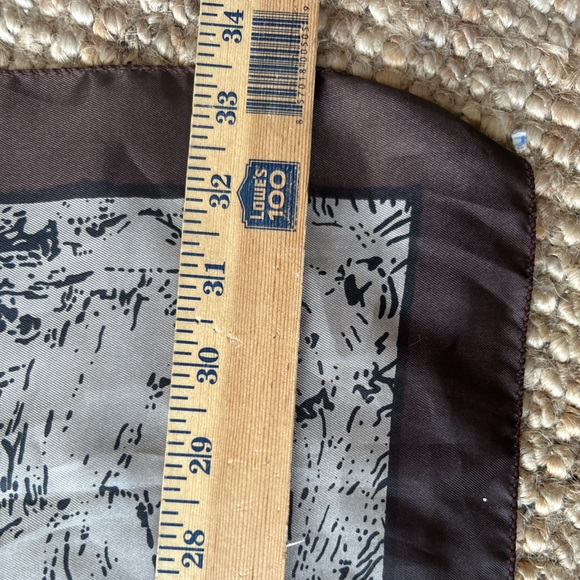 Picasso print scarf - Picture 4 of 8